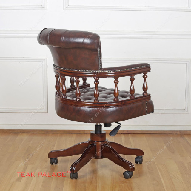 Kursi Kantor Direktur Mewah Klasik Kulit Antik Kayu Jati TKDN Alero Kursi Kantor Direktur Mewah Klasik Kulit Antik Kayu Jati TKDN Alero